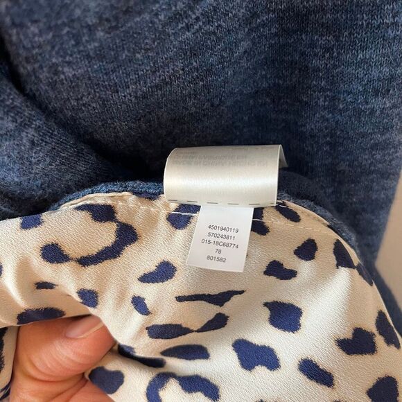 Chico’s Cardigan Leopard print paisley Size 1 women’s  medium sweater winter swe - Picture 5 of 7